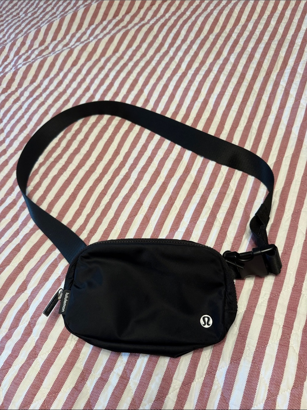 Lululemon belt bag